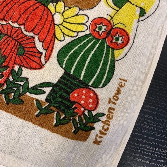 Vintage Merry Mushroom Themed Kitchen Towel Butterfly Kitsch Retro - Picture 3 of 7